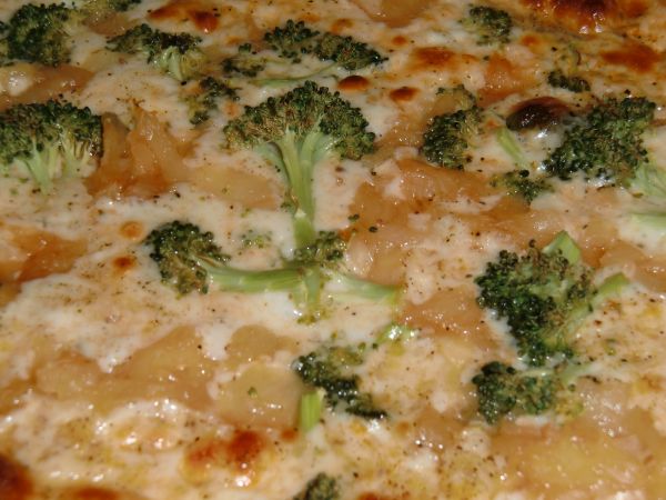 Pineapple Broccoli Pizza