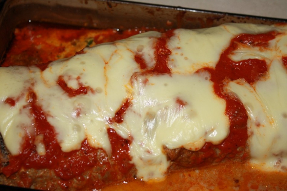 “Lasagna” Rolled Meatloaf