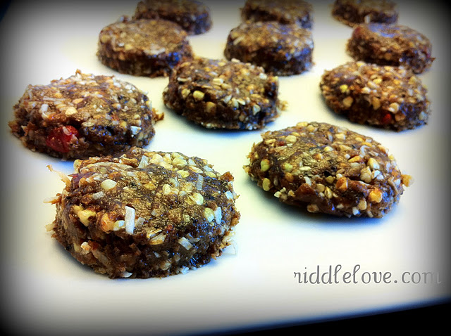 (Mostly) Raw Nut Butter Cacao Cookies