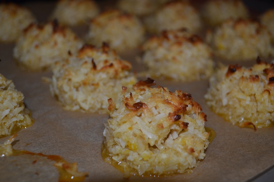 Fuss-Free, No-Whip Chewy Coconut Macaroons